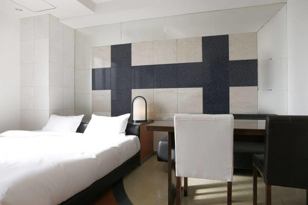 Niceinn Hotel Maihama Tokyo Bay Premiere Urayasu Eksteriør billede
